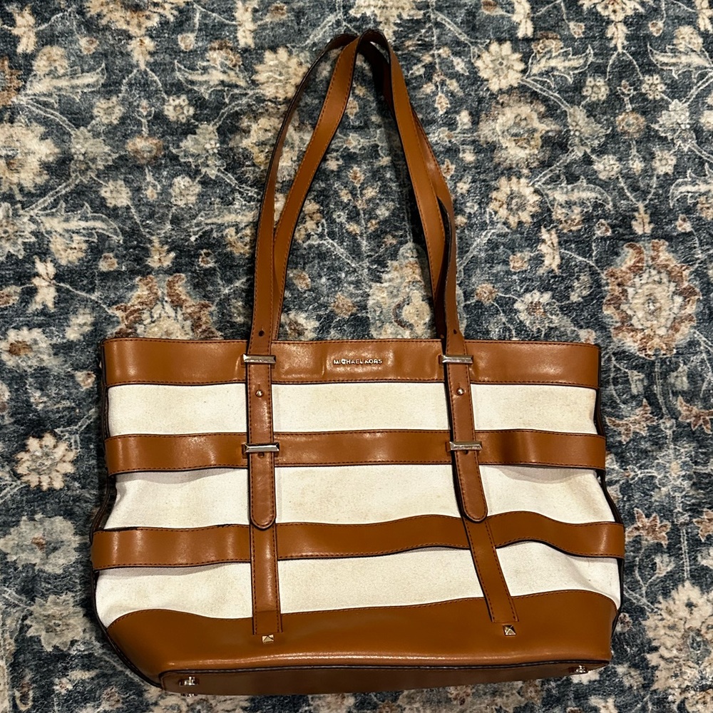 Michael Kors Tan and Cream Cage Tote - Picture 2 of 15